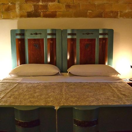 Bed and Breakfast Il Ciavattone Bed And Bike Сульмона Экстерьер фото