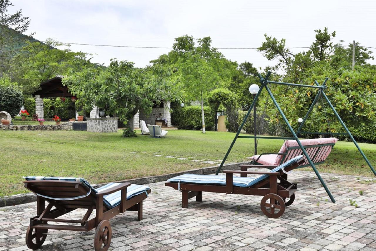 Bed and Breakfast Il Ciavattone Bed And Bike Сульмона Экстерьер фото